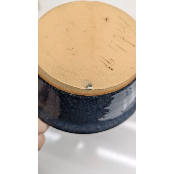 Art Pottery Apple Bell Pepper Baking Dish Blue Glaze Signed - Picture 13 of 15